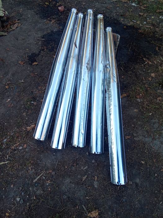 Вихлопні труби для яви