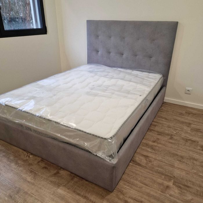 Camas de Casal Estofadas de Luxo 199€ Disp. em Várias Cores! 190x140m!