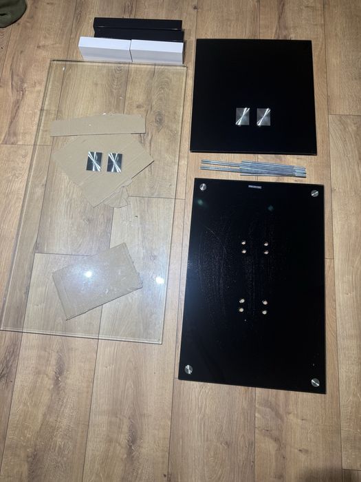 Szklana ława stolik kawowy