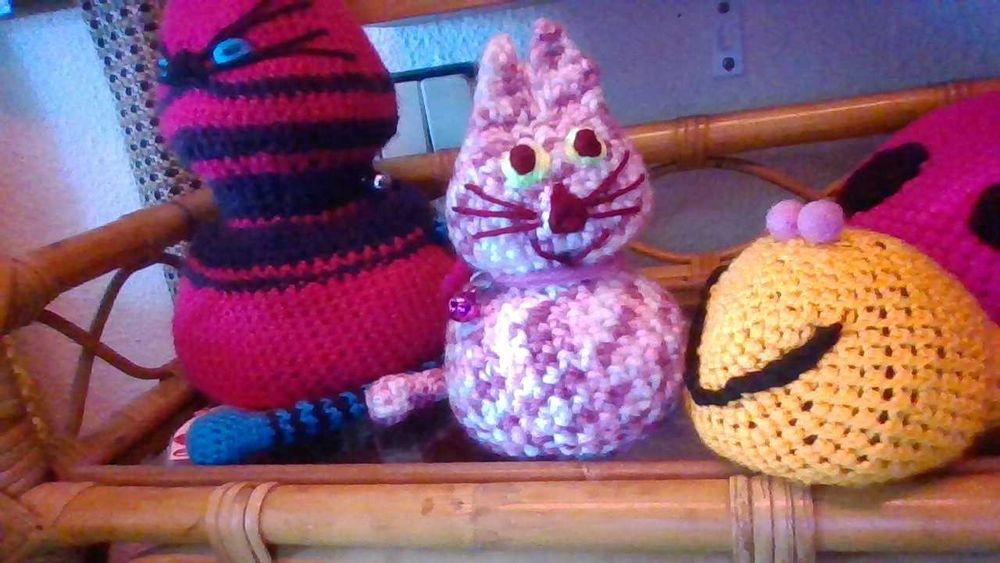 GATOS Amigos do Ambiente, de crochet feitos à mão - ECO-FRIENDLY CATS, handmade in crochet