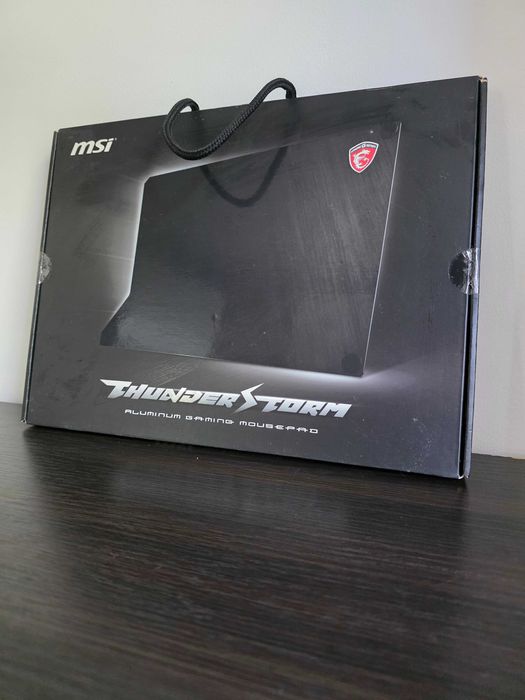 Aluminiowa podkładka pod mysz MSI Thunderstorm Aluminum Gaming Mousepad