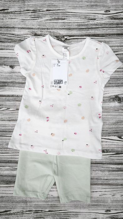 Літній набір костюм для дівчинки 80 розмір h&m майка і шорти 9-12