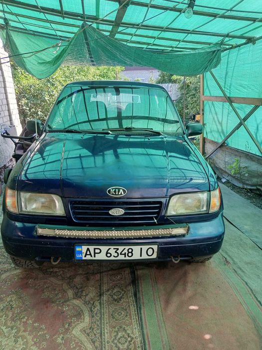 Продам джип киа спортейдж