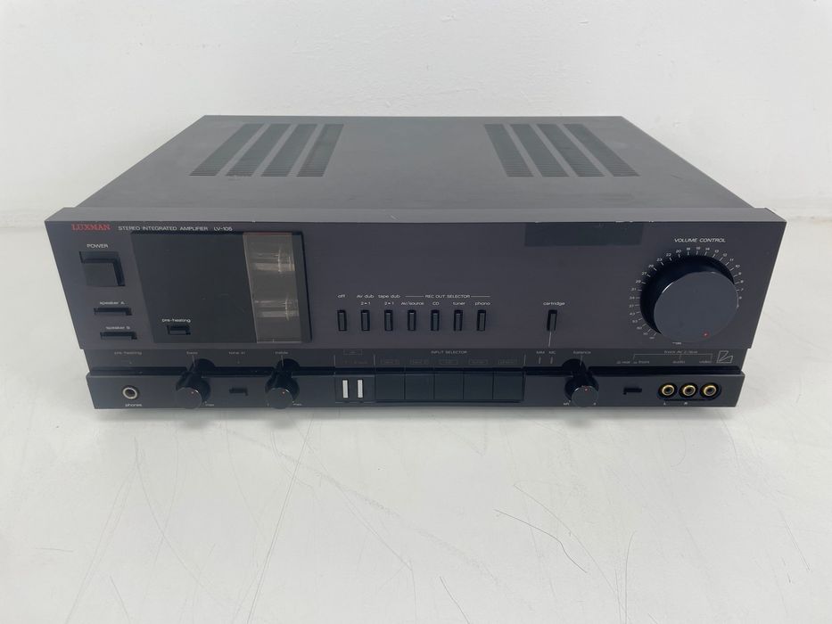 Amplificador high end   Luxman LV  105 e híbrido imaculados