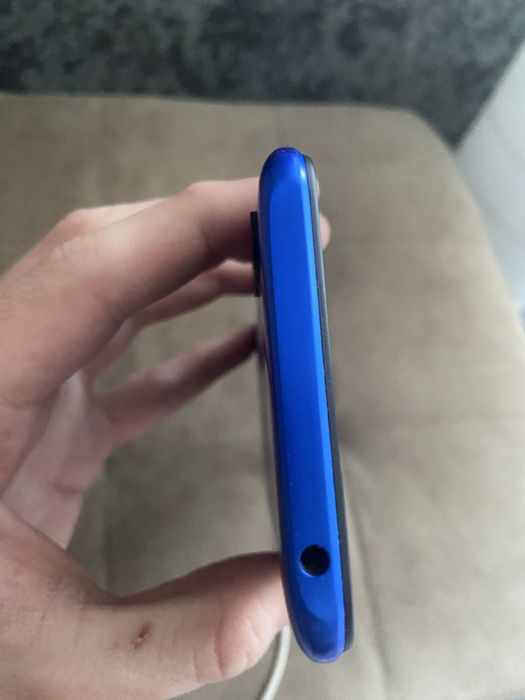 Продам телефон Redmi 9A 2/32 ідеальний стан