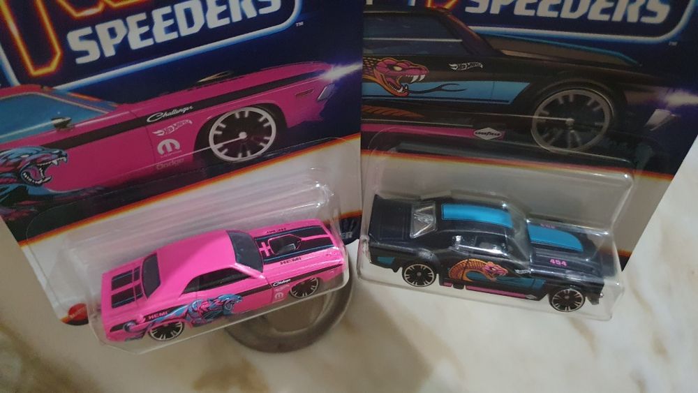 !! Hot wheels Neon Speeders !!