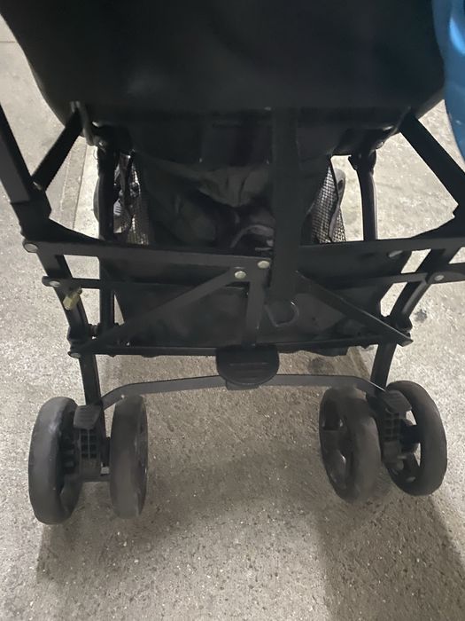 Carrinho bebe passeio