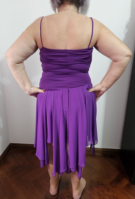 Vestido roxo de cerimónia nr. 44