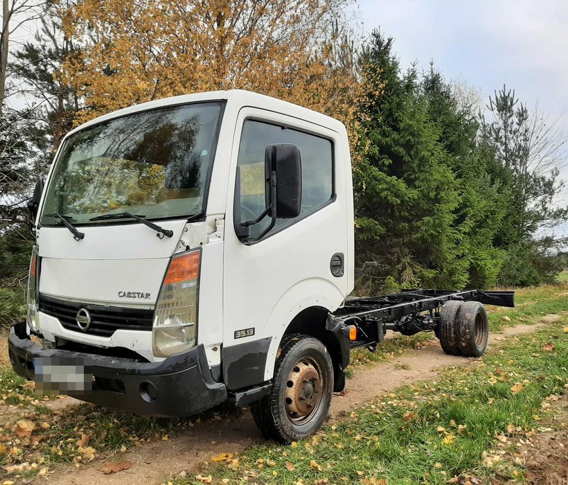 Rama, kabina  Nissan Cabstar 35.13