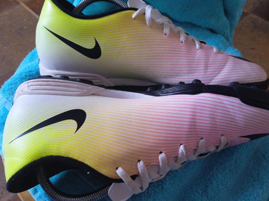 NIKE 43  MERCURIAL sportowe piłkarskie