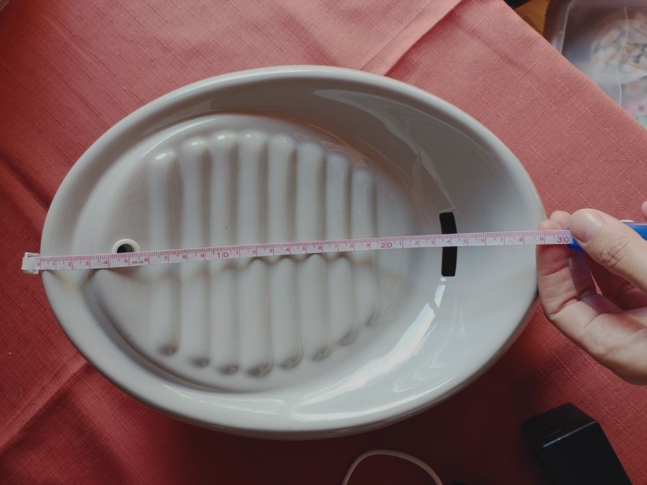 Ceramiczne poidło fontanna dla kota