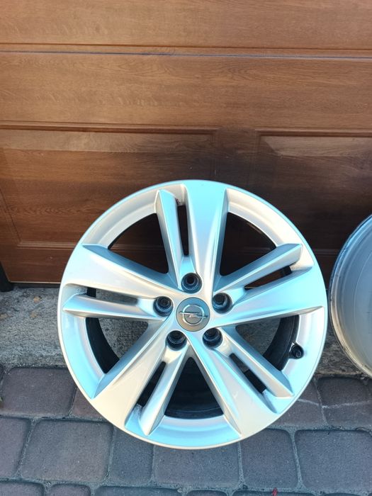 Felgi 5x108 17 Opel Grandland Vivaro C