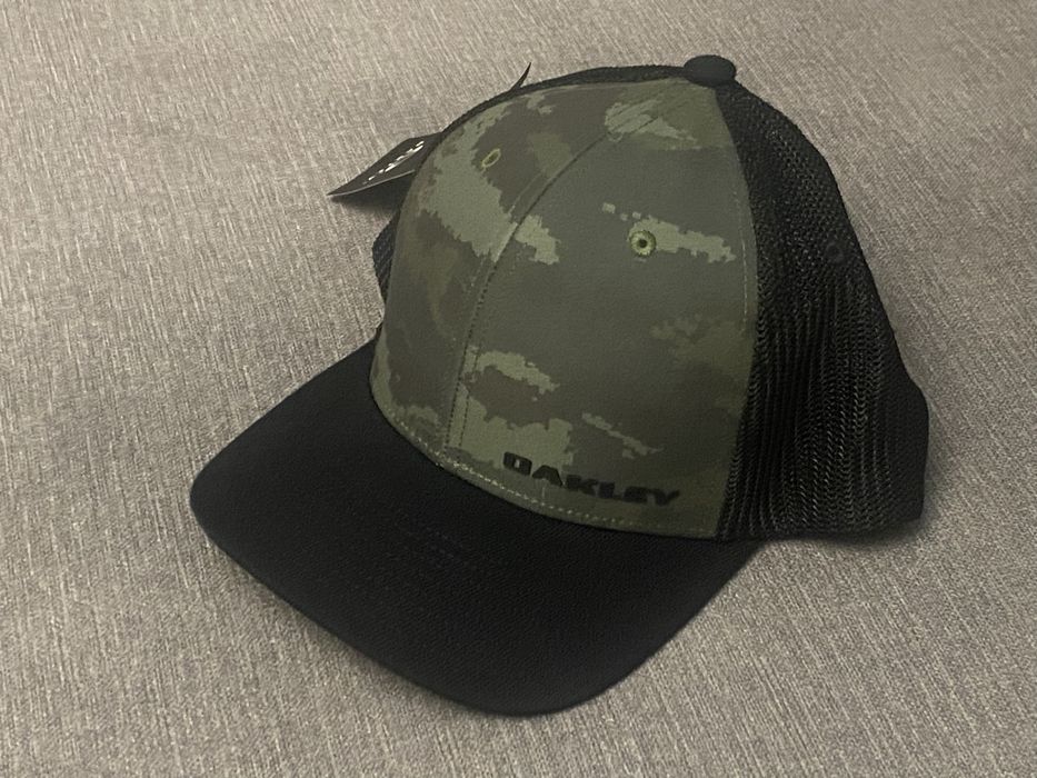 Czapka z daszkiem Oakley S/M