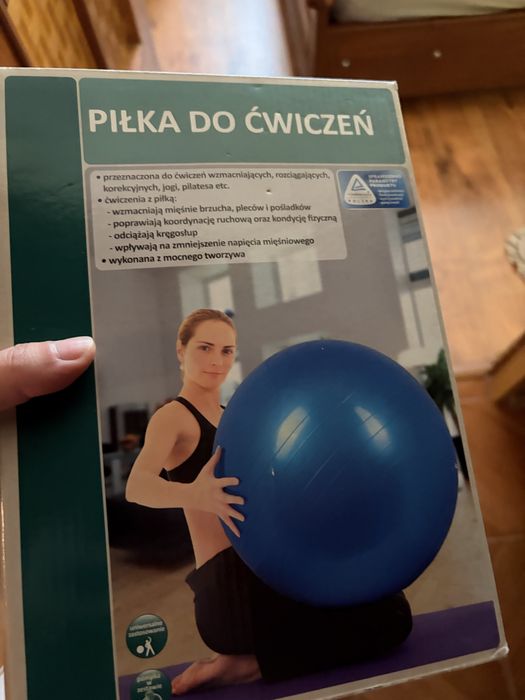 Piłka do ćwiczeń z pompką