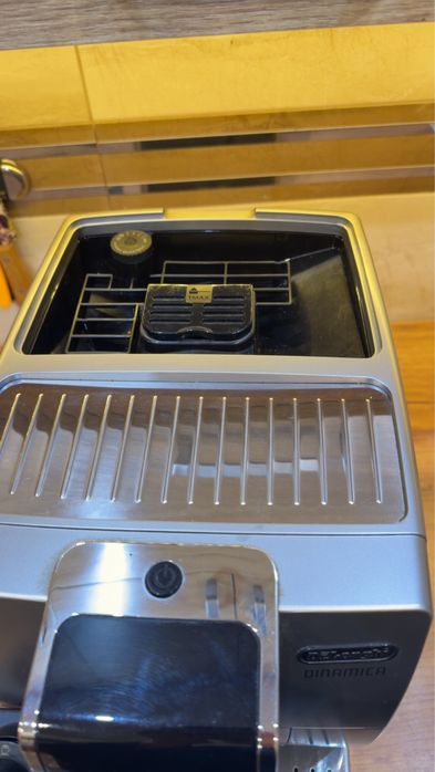 Ekspres do kawy DeLonghi Dynamica