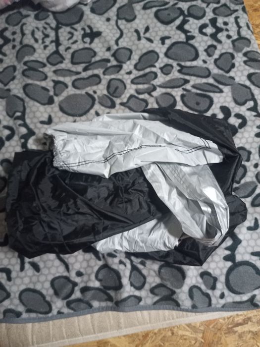 Продам накидка на мотоцикл