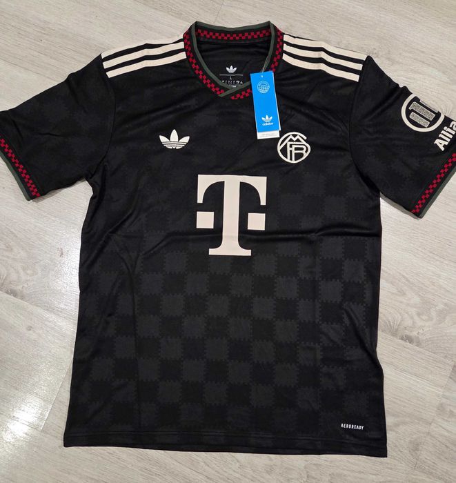 Camisola Bayern Munchen 2025/26