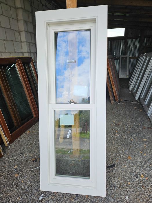 NOWE OKNO Angielskie SASH Drewniane Sosnowe 69x184cm Białe