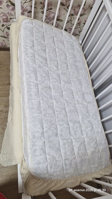 Дитяче ліжечко (колискову)