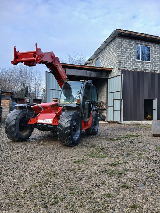 Продам телескопічний навантажувач