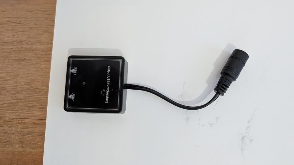Сонячна панель 5v usb та dc 12-18v на присосках