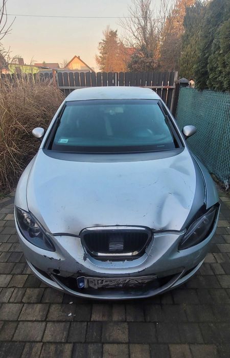 Sprzedam SEAT LEON II 2008 r. uszkodzony