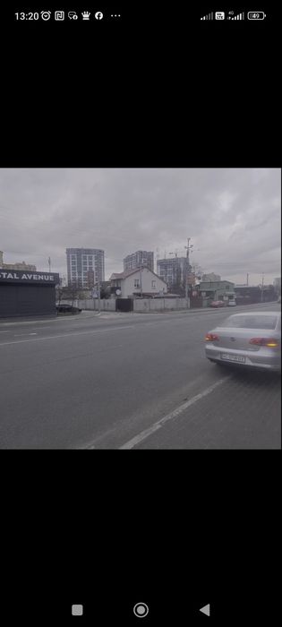 Кутовий фасад на Петропавлівська Борщагівціі