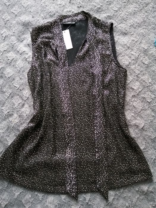 Bluzka, bezrękawnik wiązana pod szyją, nakrapiana złotym wzorem