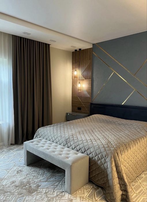 Квартира - Апартаменти ШИКАРНА  в Центрі Тц Україна Проспект Соборний