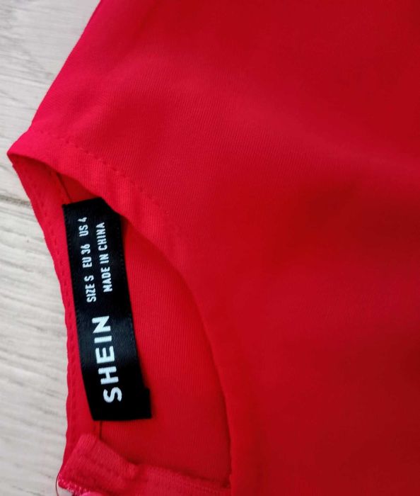 Shein S/36 elegancki kombinezon z paskiem