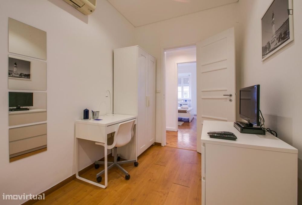 Quarto - localizado em Picoas Lisbon