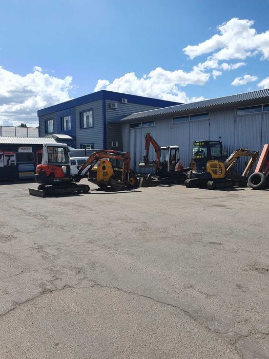 Послуги аренди міні екскаваторов, погрузчіков