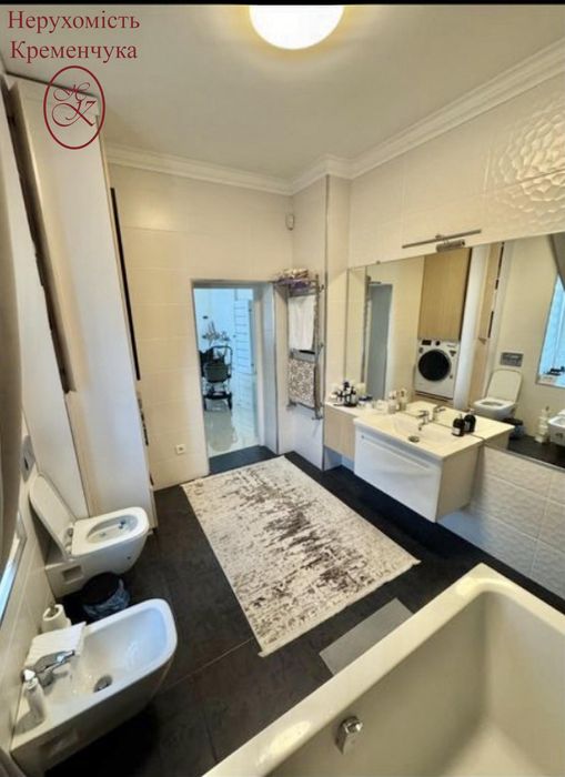 Продам чудовий будинок