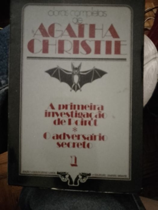 Obras  Completas de Agatha Christie Vampiro Gigante  Desde 2E.