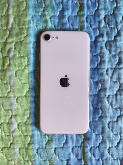 iPhone SE 2020 (64GB)