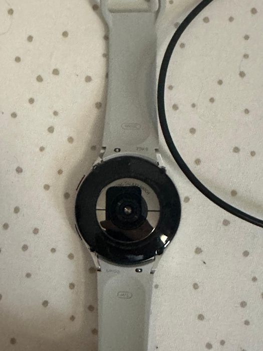 Smartwatch Samsung Watch 4 LTE 44m