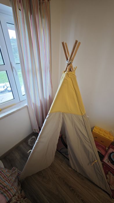 Tenda de brincar criança