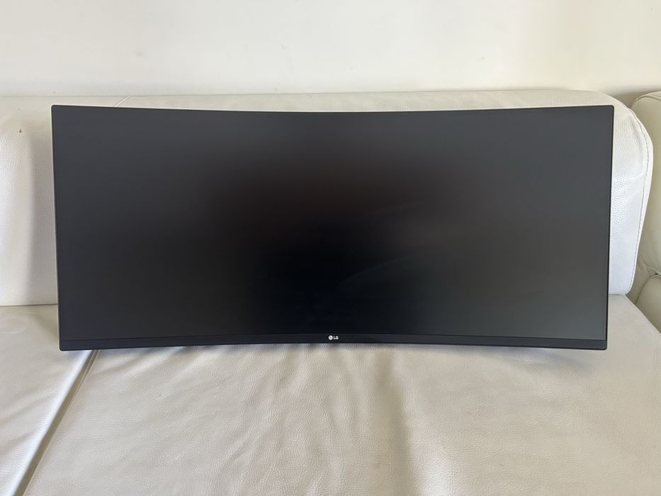 Lg Ultra Wide + Suporte