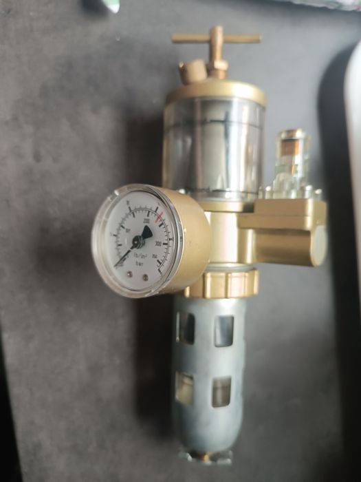 Separator naolejacz