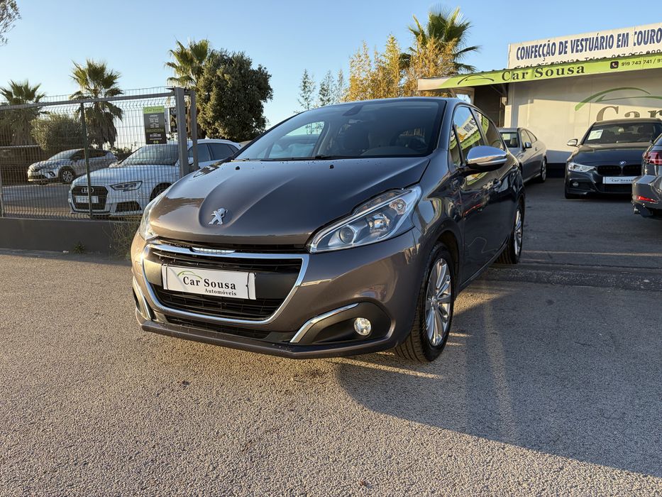 Peugeot 208 Style 1.2 foto 3