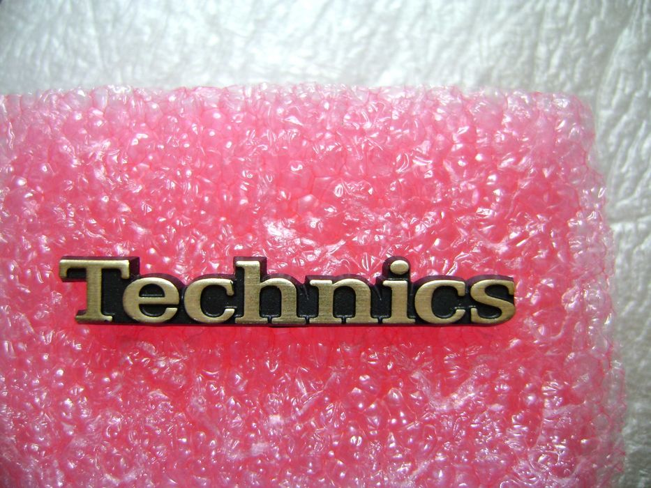 Logo Znaczek Technics duża wieża oryginał 31/4mm