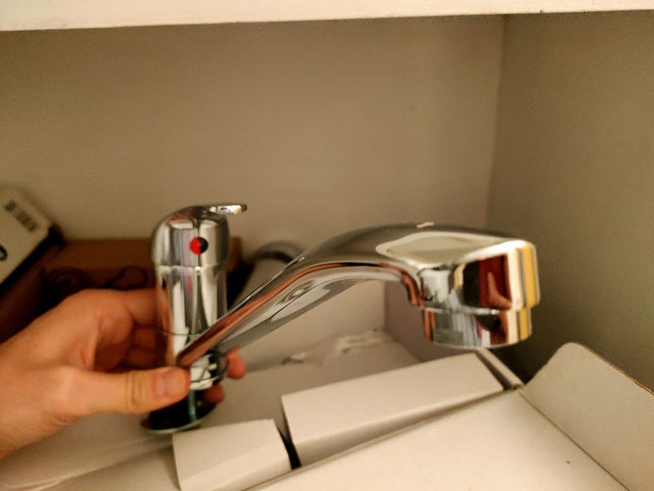 Torneira misturadora nova