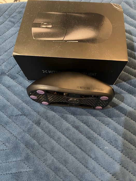 Hitscan Hyperlight Black + dongle 8 khz