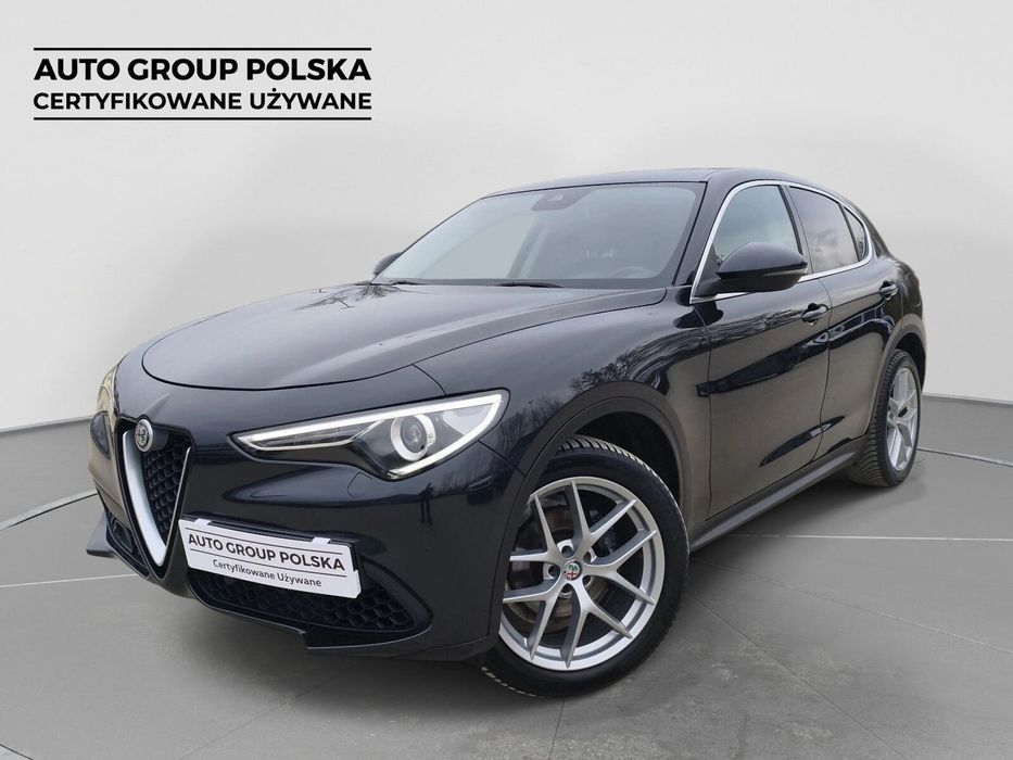 Alfa Romeo Stelvio Executive Q4, Podgrzewane fotele, Kamera cofania, GPS, Bezwypadkowy