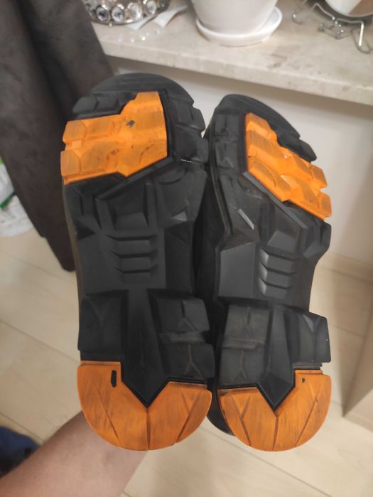 Buty robocze Uvex s  6501.2 ESD S1 P SRC 41 26,3 cm jak nowe