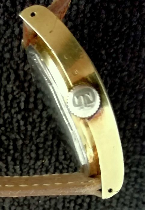 TISSOT PR 516 Relógio de pulso mecânico em ouro