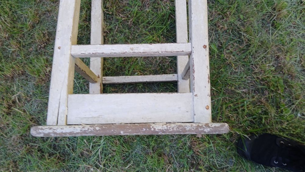 Taboret PRL drewniany duzy