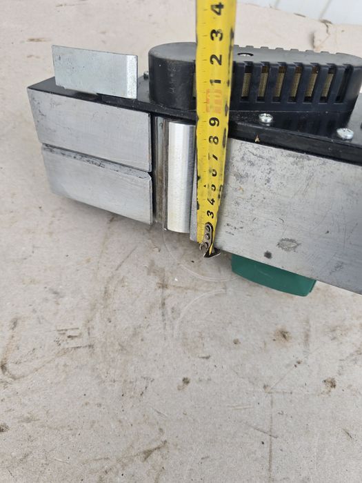 Hebel -strug elektryczny Metabo 710 W