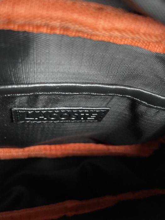 Bolsa Tiracolo Lacoste – Preta com Padrão Monograma