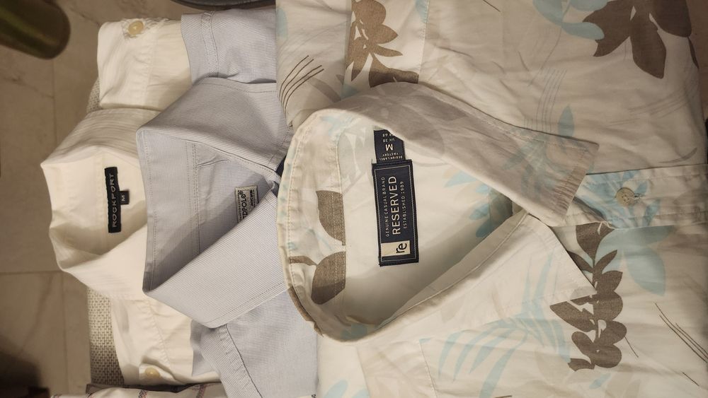 Zestaw 16 koszul z krótkim rękawem M